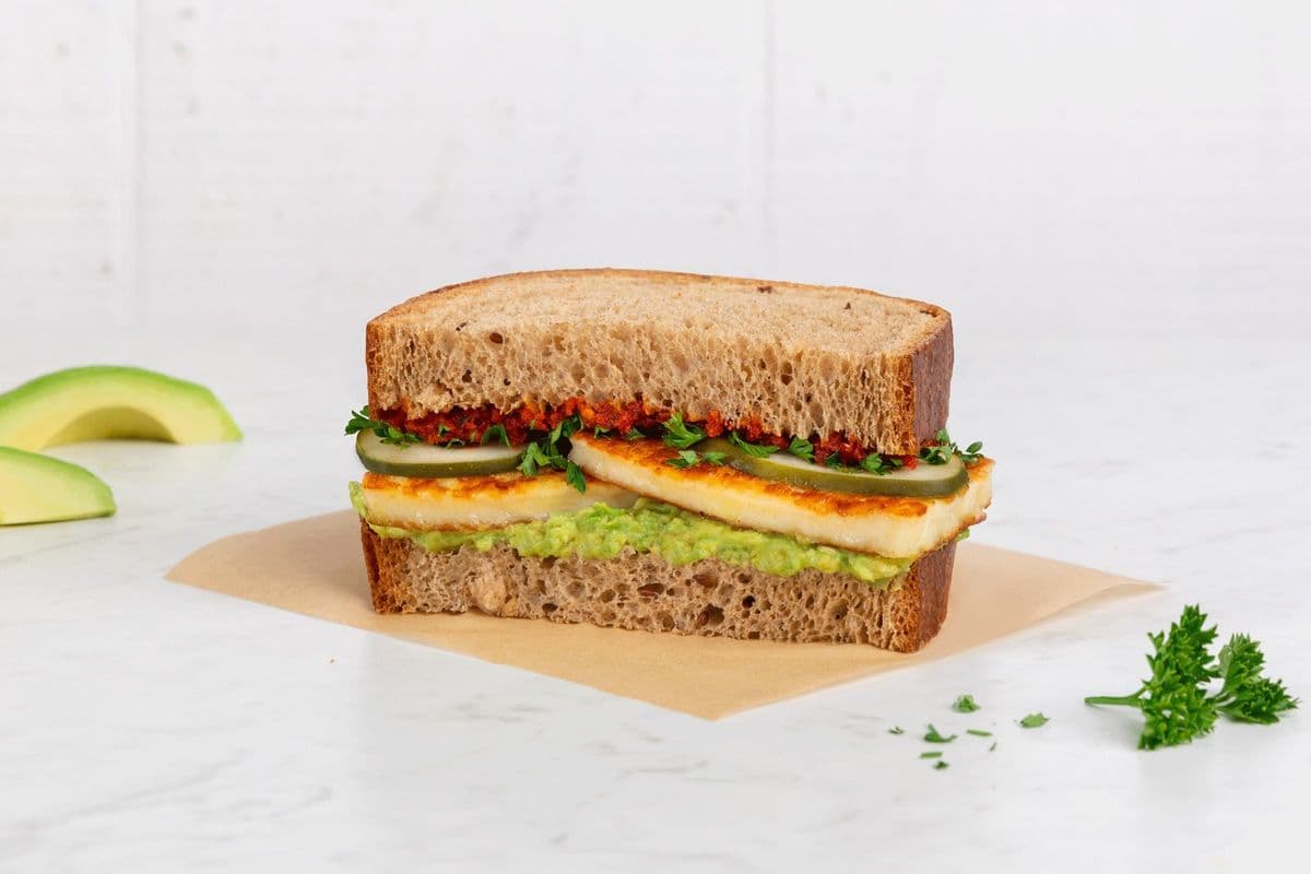 Mediterranean Grilled Halloumi Sandwich (Personal)