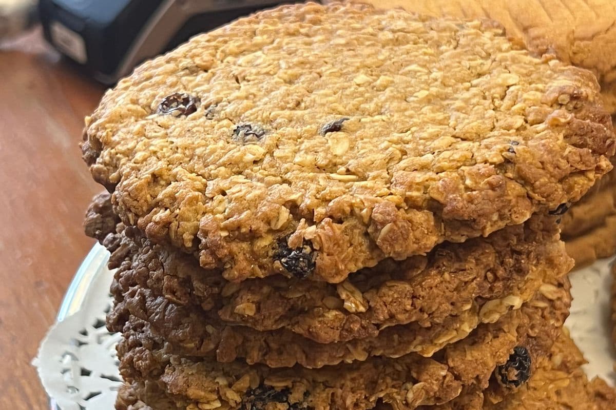 Raisin Oatmeal Cookie