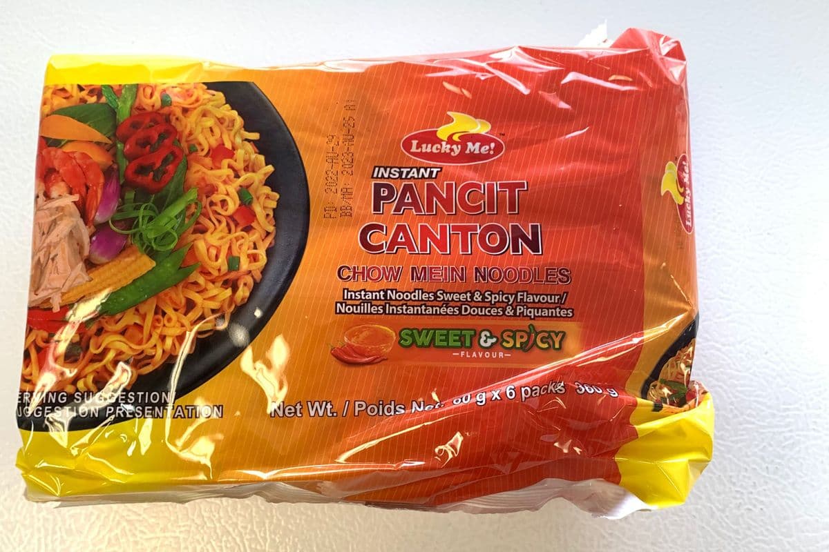 6 pack Lucky Me Pancit Canton SWEET & SPICY (6 x 55g)