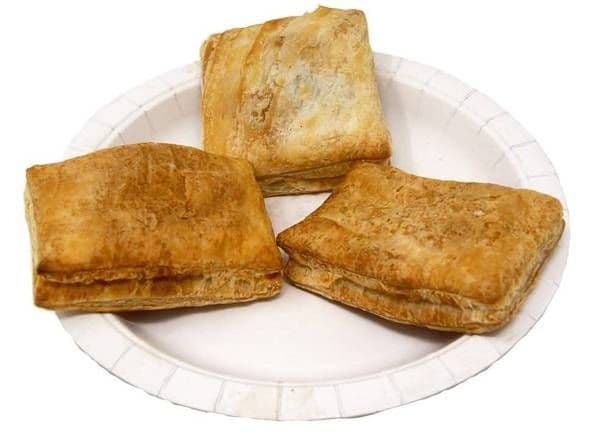 PATÉ HAITIEN /HAITIAN PASTE 3 POULET OU BOEUF / PATÉ HAITIEN /HAITIAN PASTE 3 POULET OU BOEUF