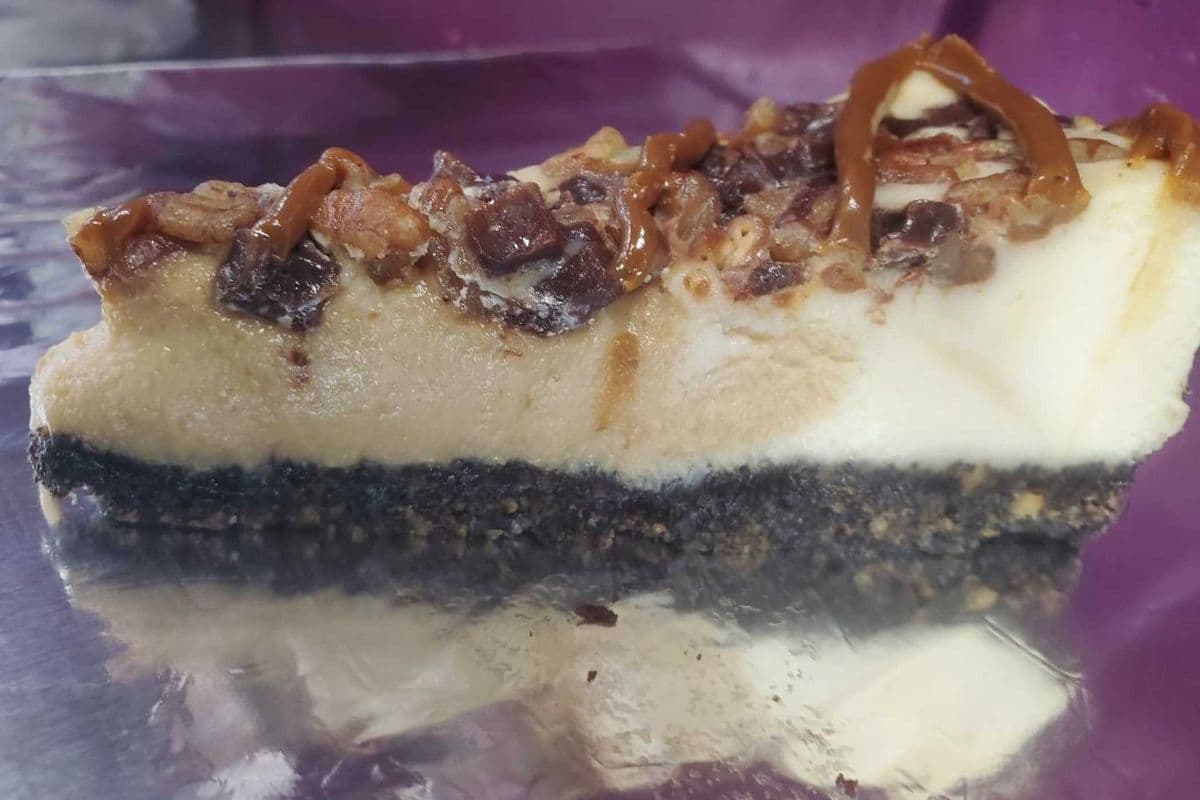 Caramel Pecan Cheese cake
