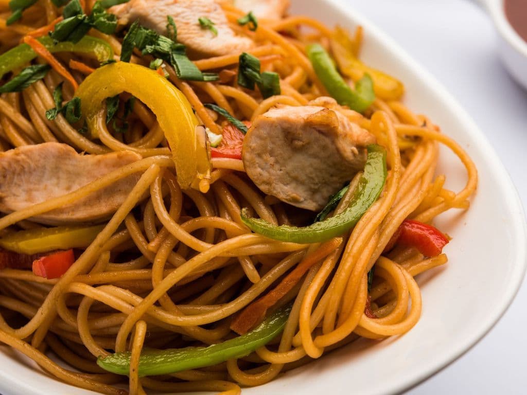 Chicken Hakka Noodles