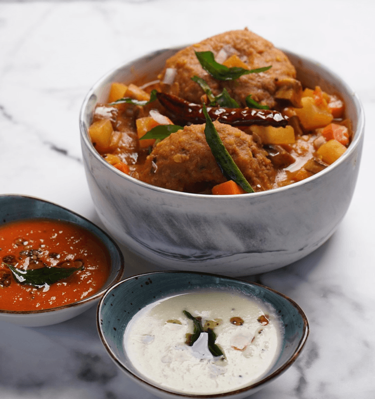 Sivaji Sambhar Vada