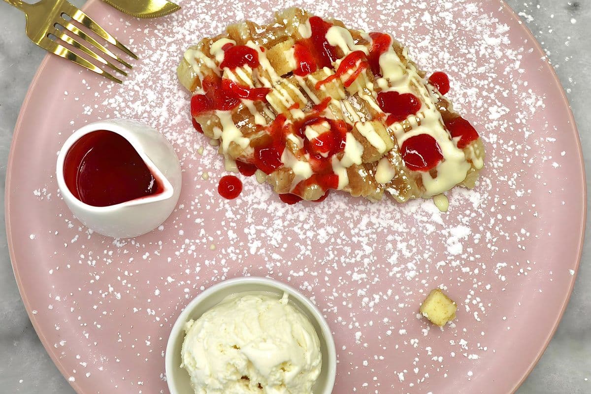 Strawberry Cheesecake Croffle
