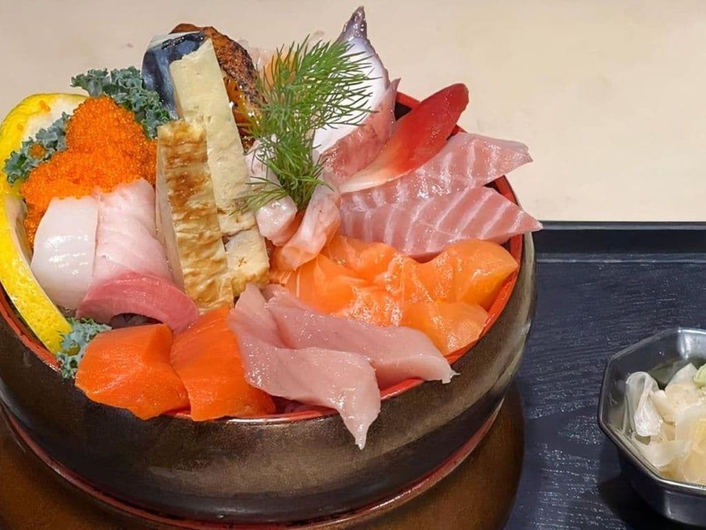 Deluxe Chirashi Don