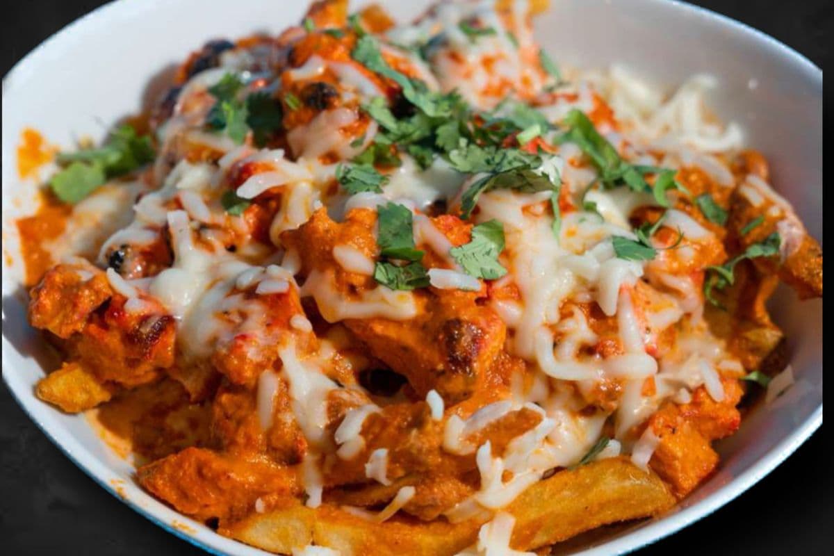 Butter Chicken Poutine