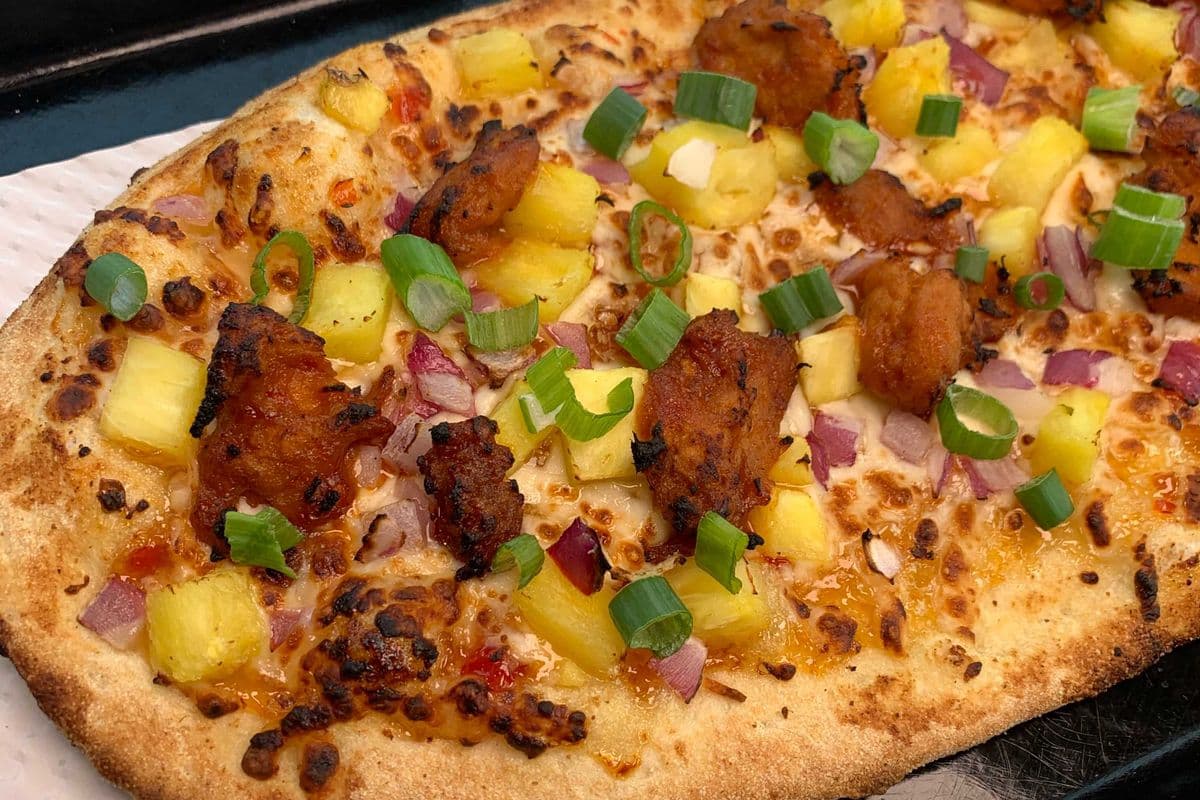 Lemongrass Luau Pizza