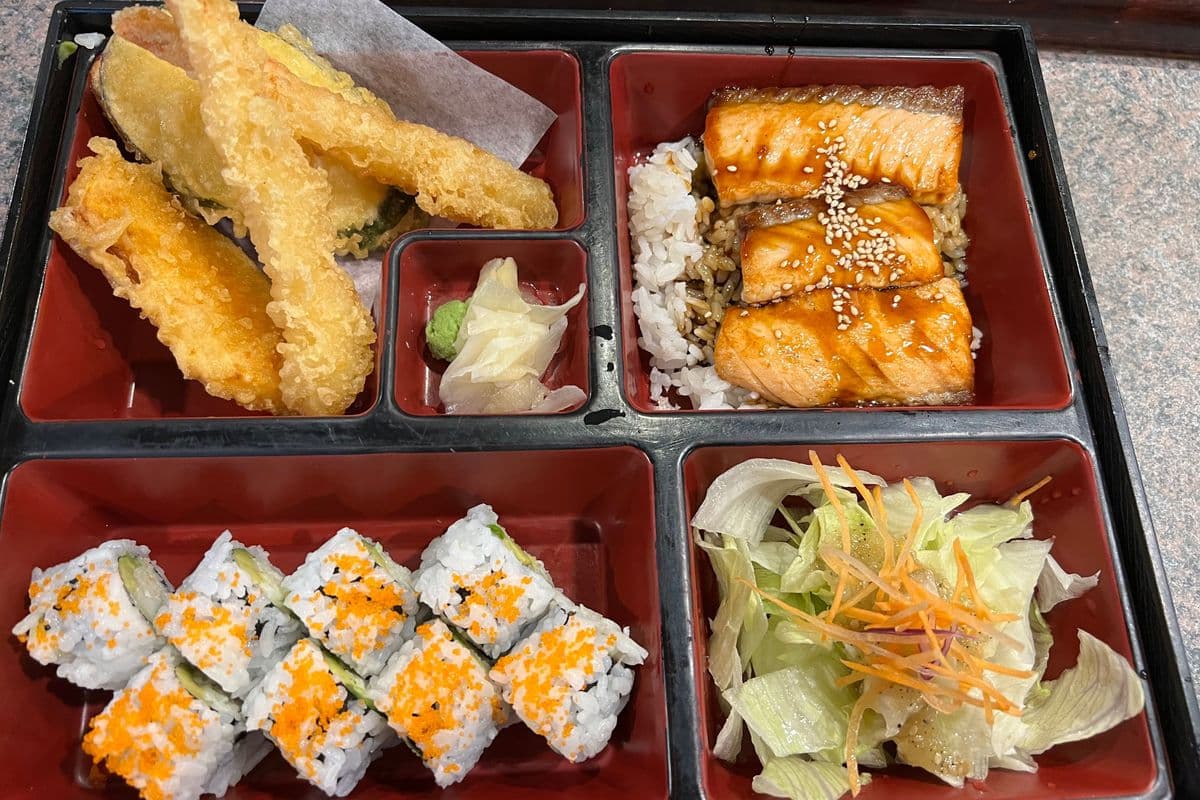 189. Salmon Teriyaki Box