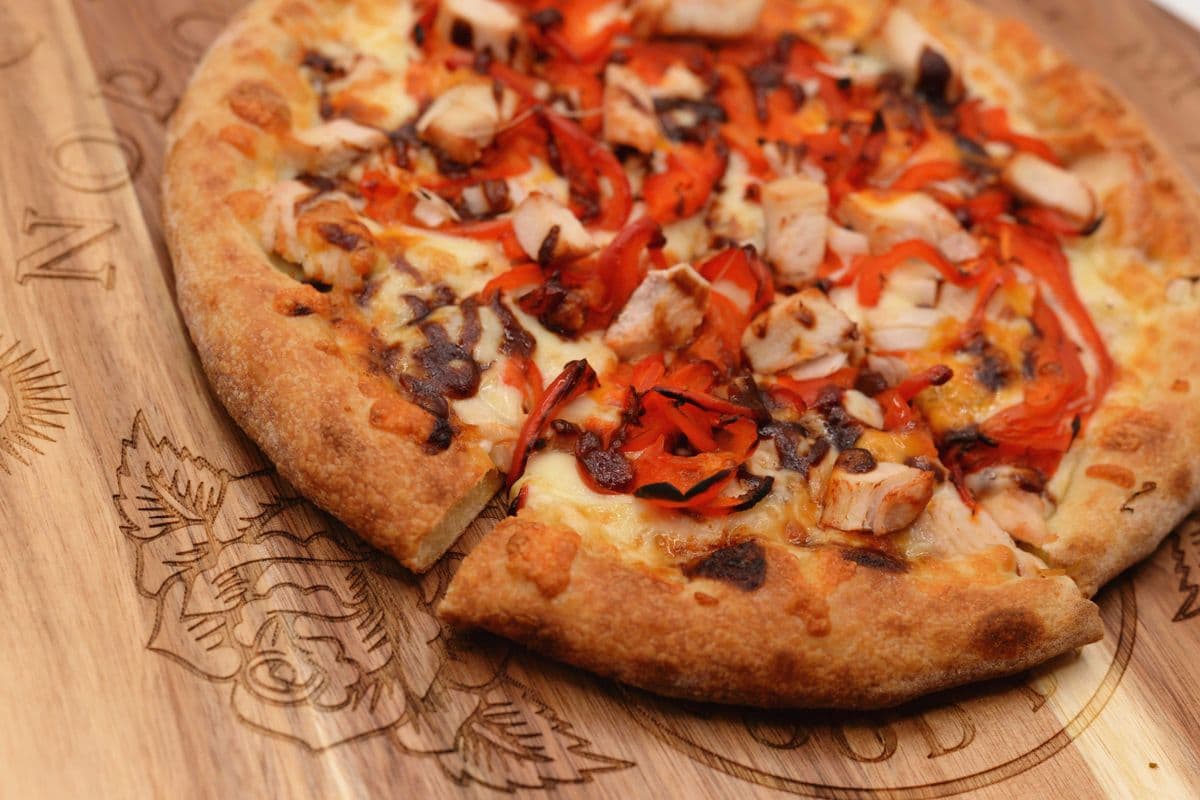 BBQ Chicken Pizza-Only One Size 12" (12" Medium)