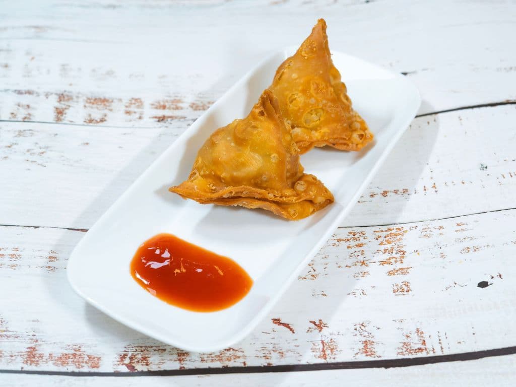 Samosa (2 Pieces) (No Onion No Garlic)