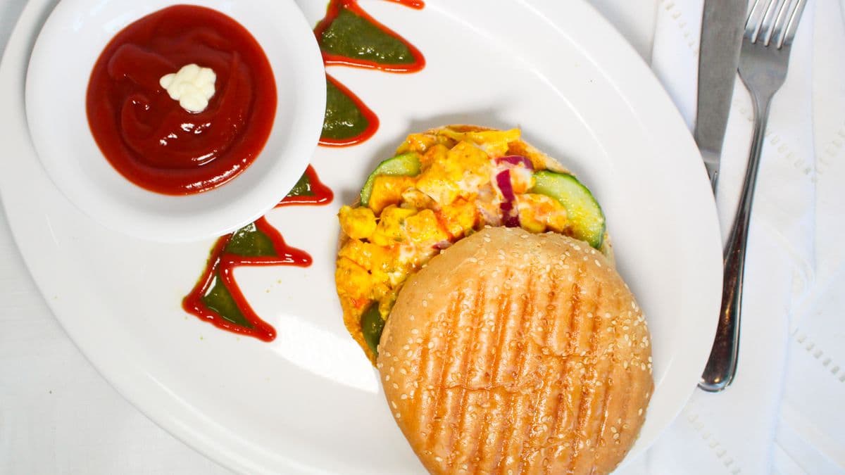 Paneer Burger