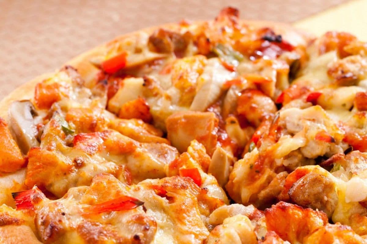 Chicken Garlic Pizza