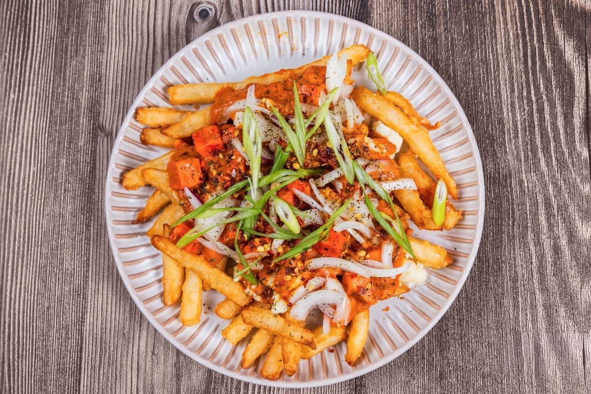 Butter Chicken Poutine