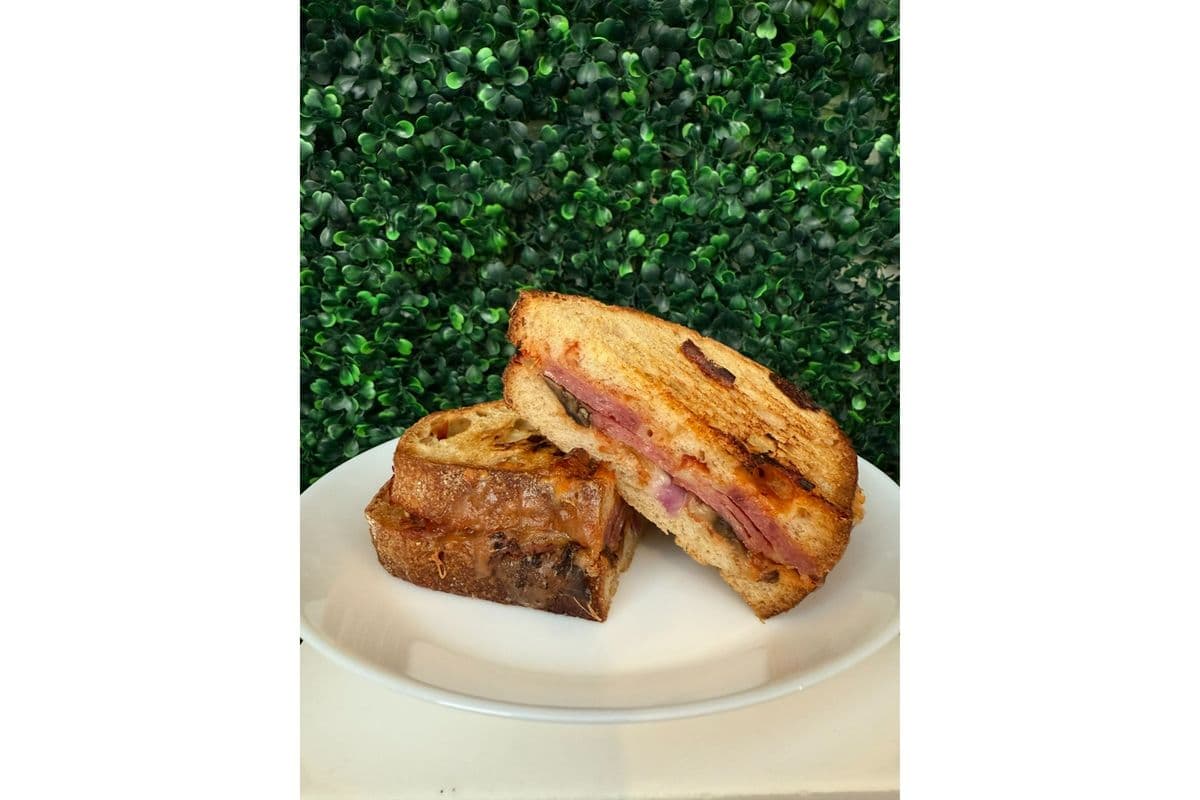 The Mamma Mia Sandwich