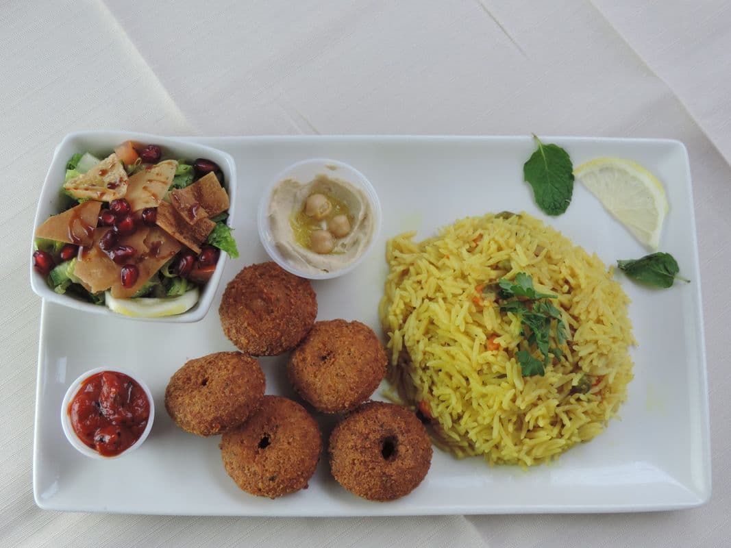 Falafel meal