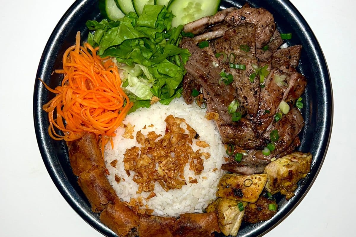 C4. Combination Grilled Meat (one size )
