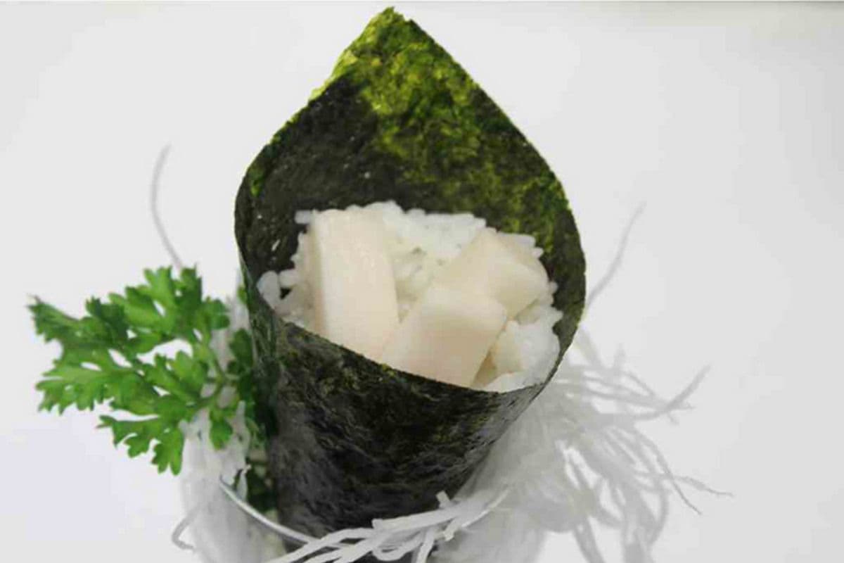 K2. White Tuna Hand Roll