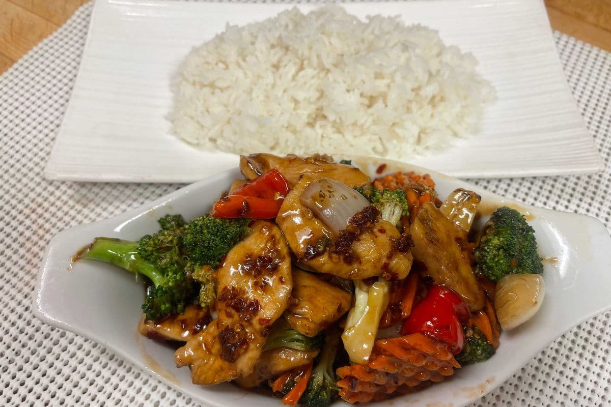 46. Stir-Fried Satay Chicken and Vegetables