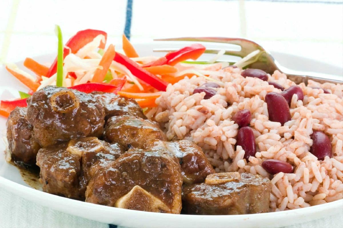 BBQ Chicken/Oxtail Combo