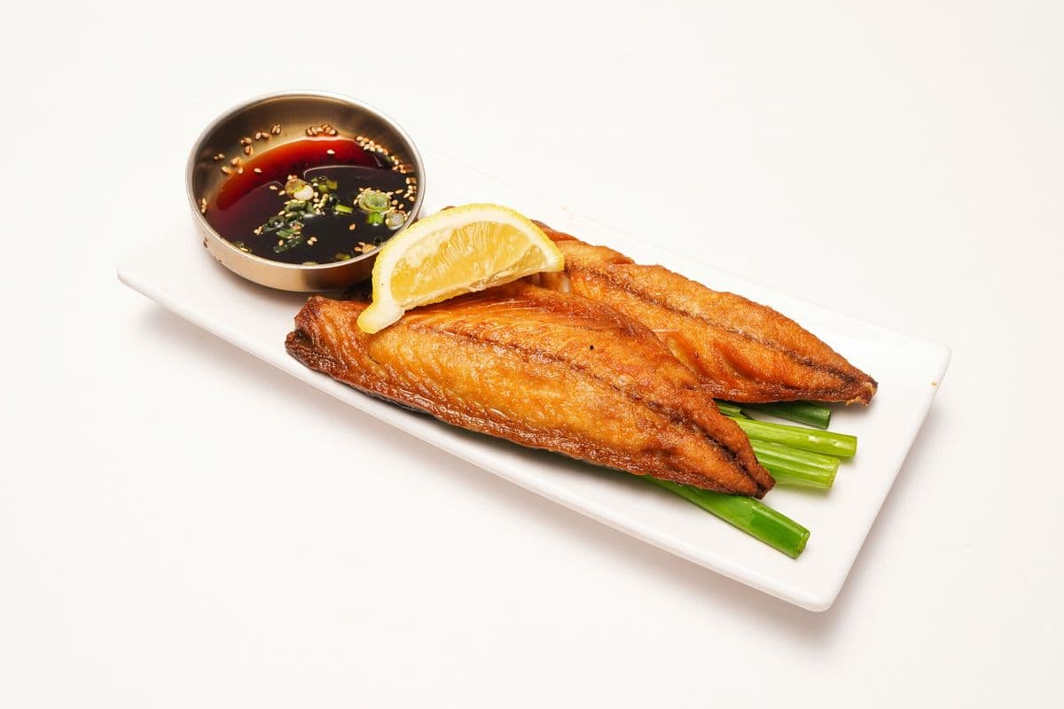 B8 BBQ Alaskan Mackerel 고등어구기 – Go Deung Uh Gooh Wee