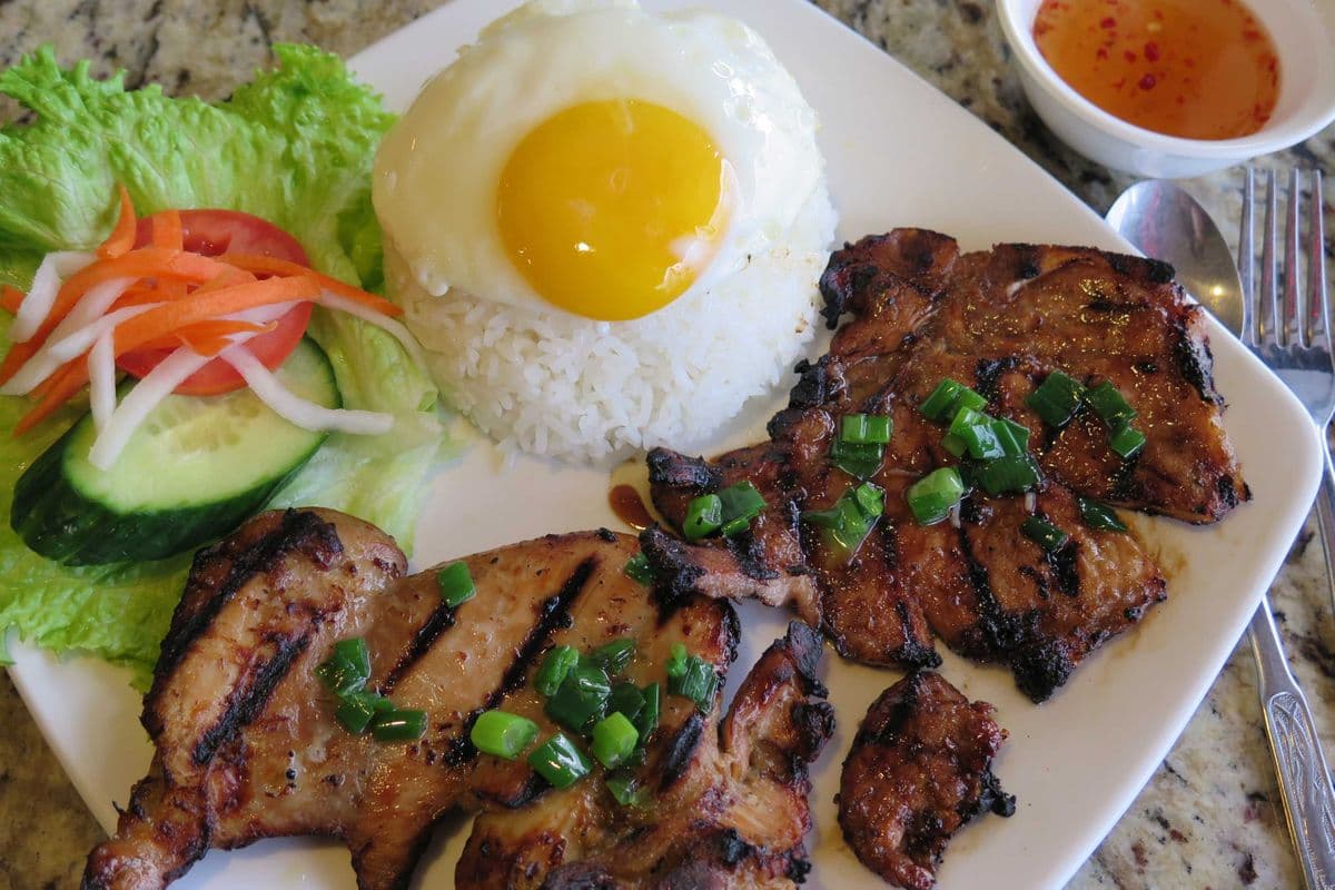 C1. Rice with Grilled Meat and Salad