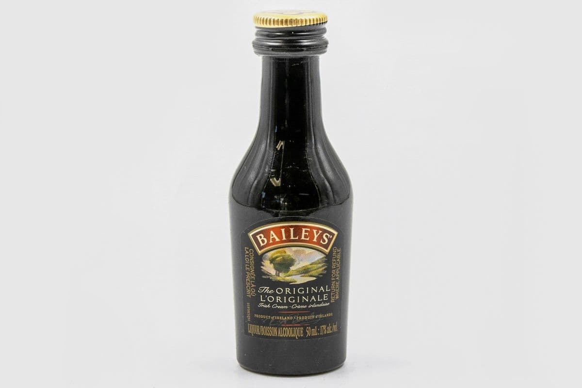 Baileys Irish Cream (1 x 50ml)