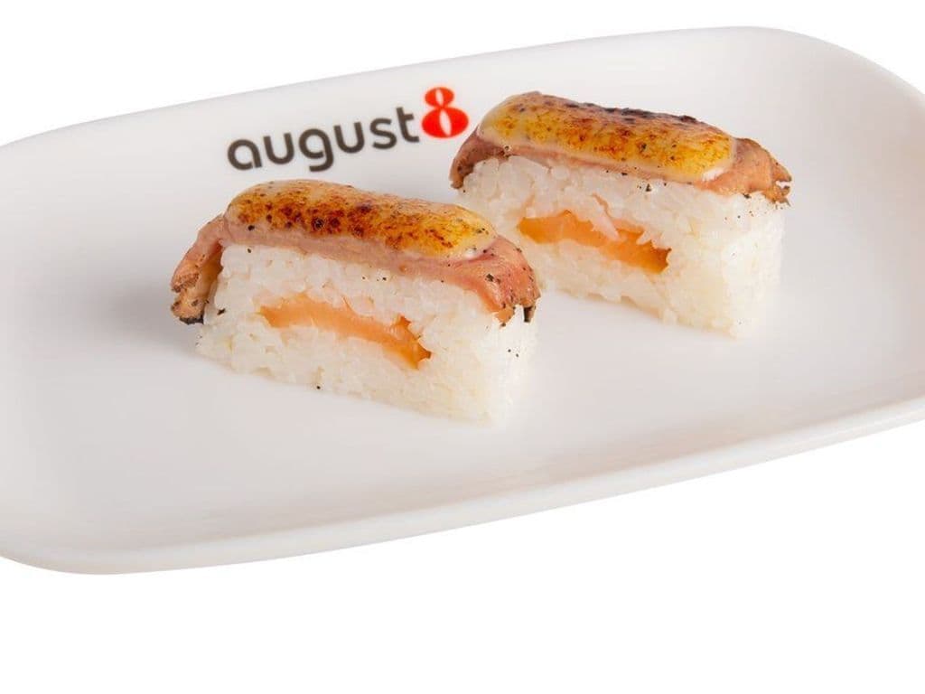 Torched Beef Oshizushi (8 pcs)