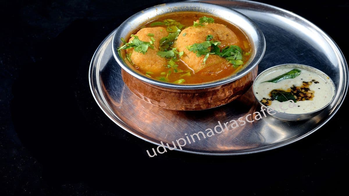 Sambar Vada