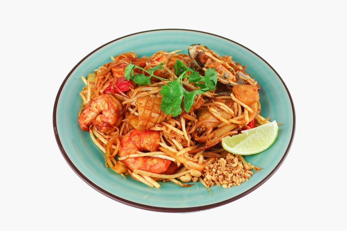 904. Seafood Pad Thai (Pad Thai Do Bien)