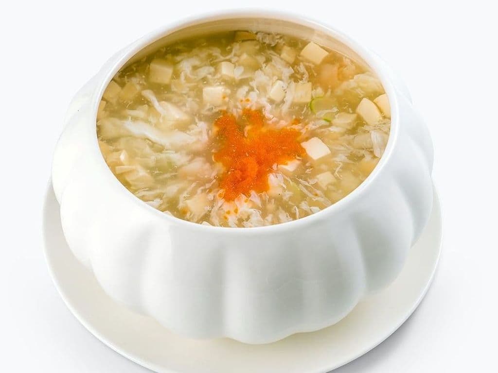 204 (Small) Assorted Seafood Tofu Soup with Masago 彩裳海皇豆腐羹