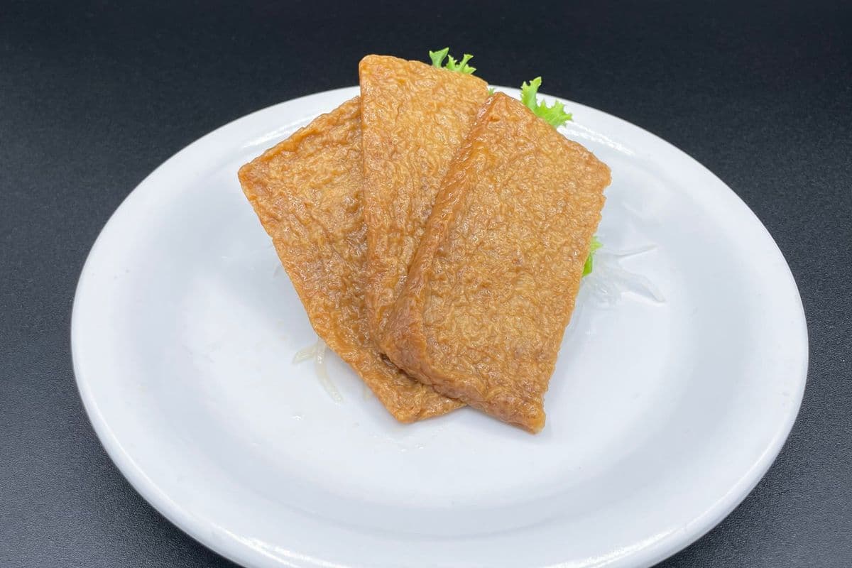 216 Inari (Sweet bean Curd) Sashimi (3pcs)