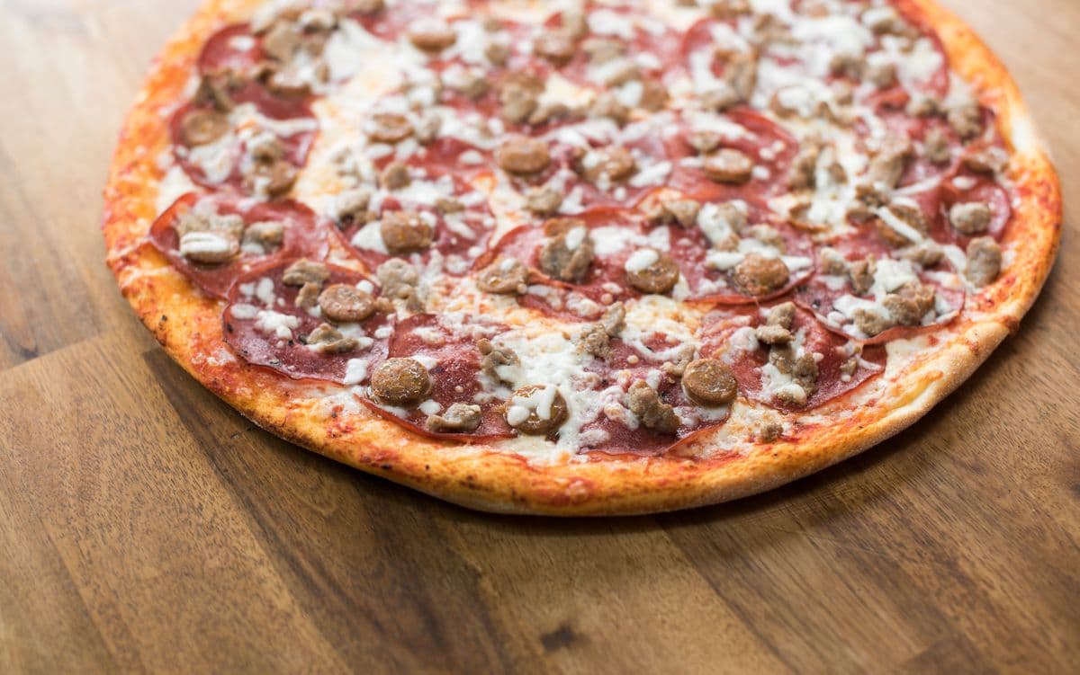 18" Jumbo Mega Meat Lovers Pizza