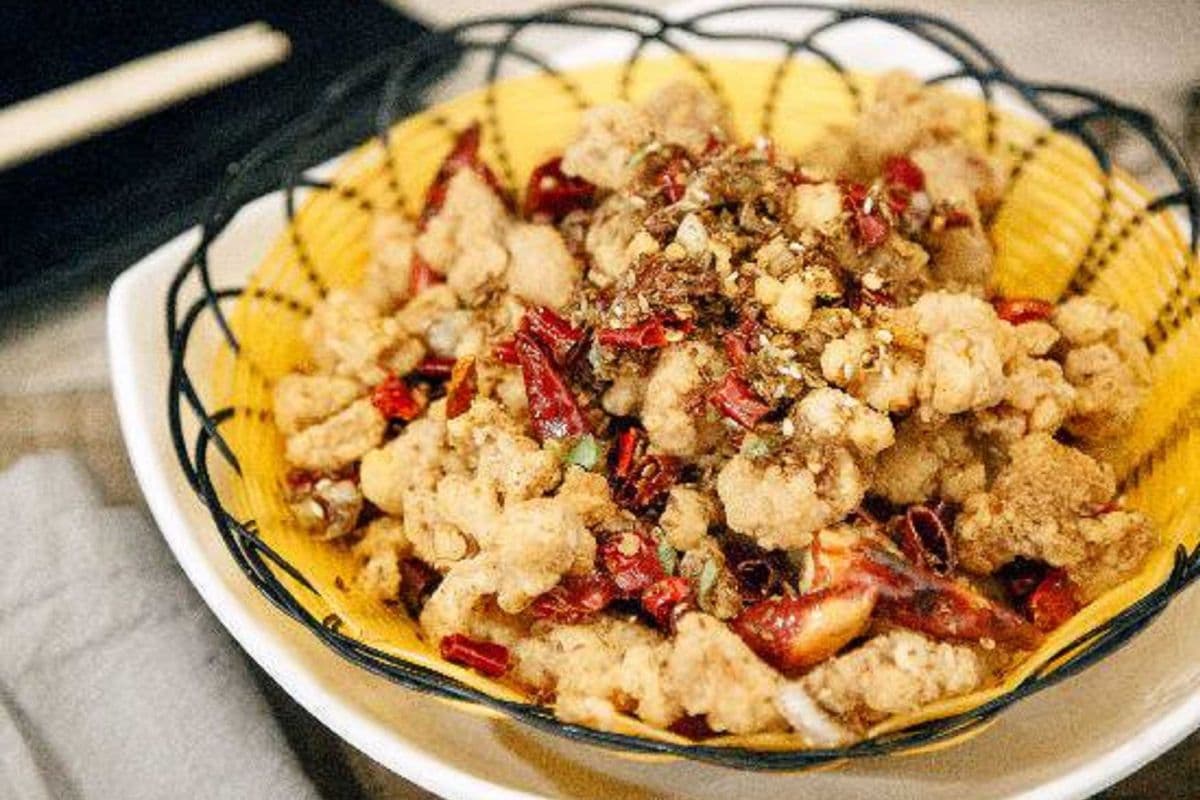 Deep Fried Chicken Dice with Hot Pepper 东安辣子鸡