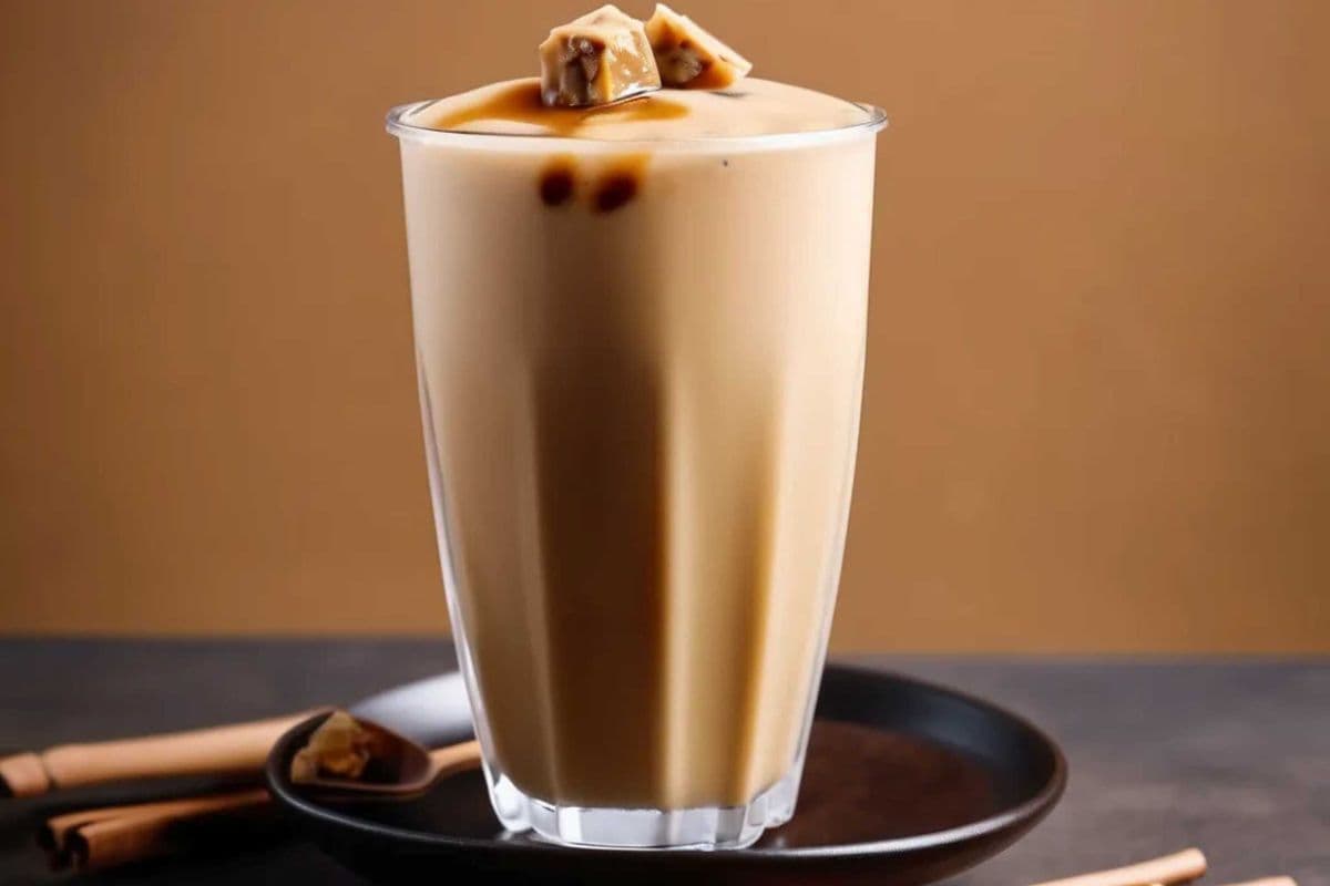 Indian Milk Tea - Gur Chai (Jaggery Tea)