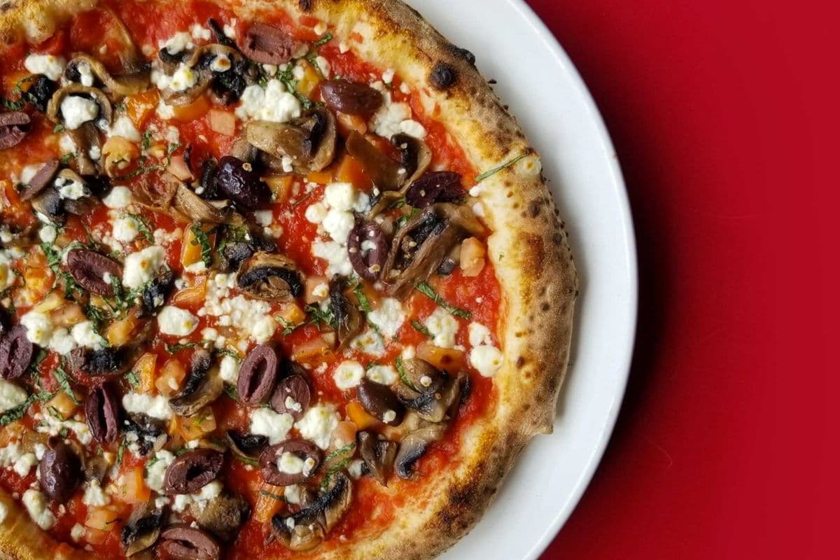 11" Greca Pizza