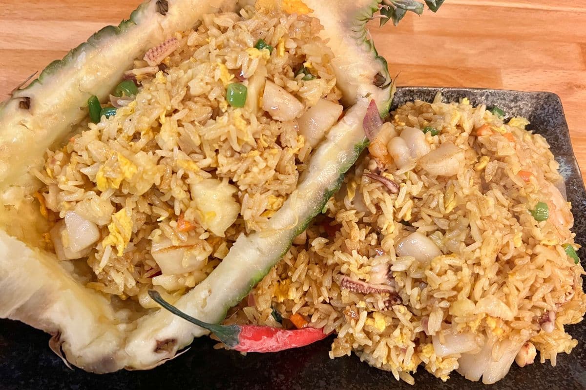 Hawaiian Fried Rice 夏威夷咖喱海鮮炒飯