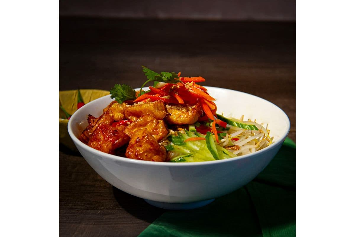 V1. Chilly Lemongrass Tofu Vermicelli | Bún Xào Chay