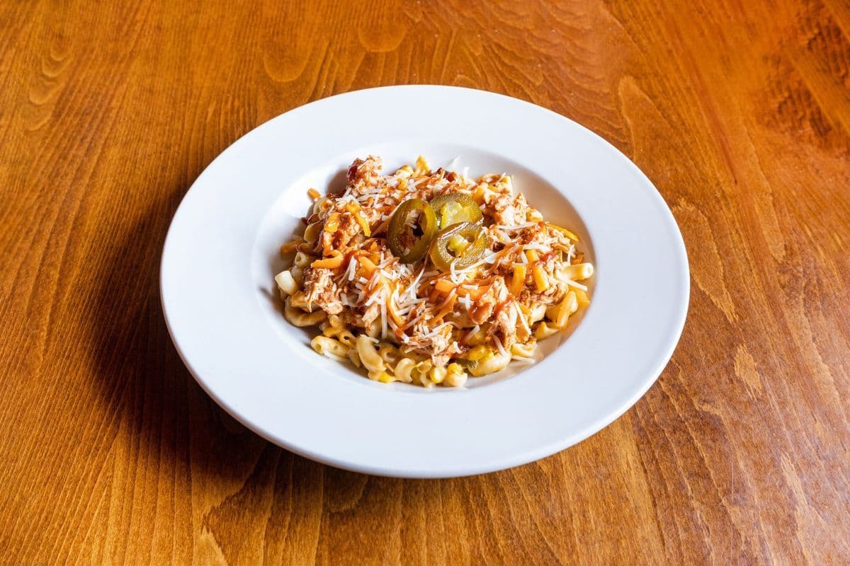 BBQ Mac and Cheese Bowl