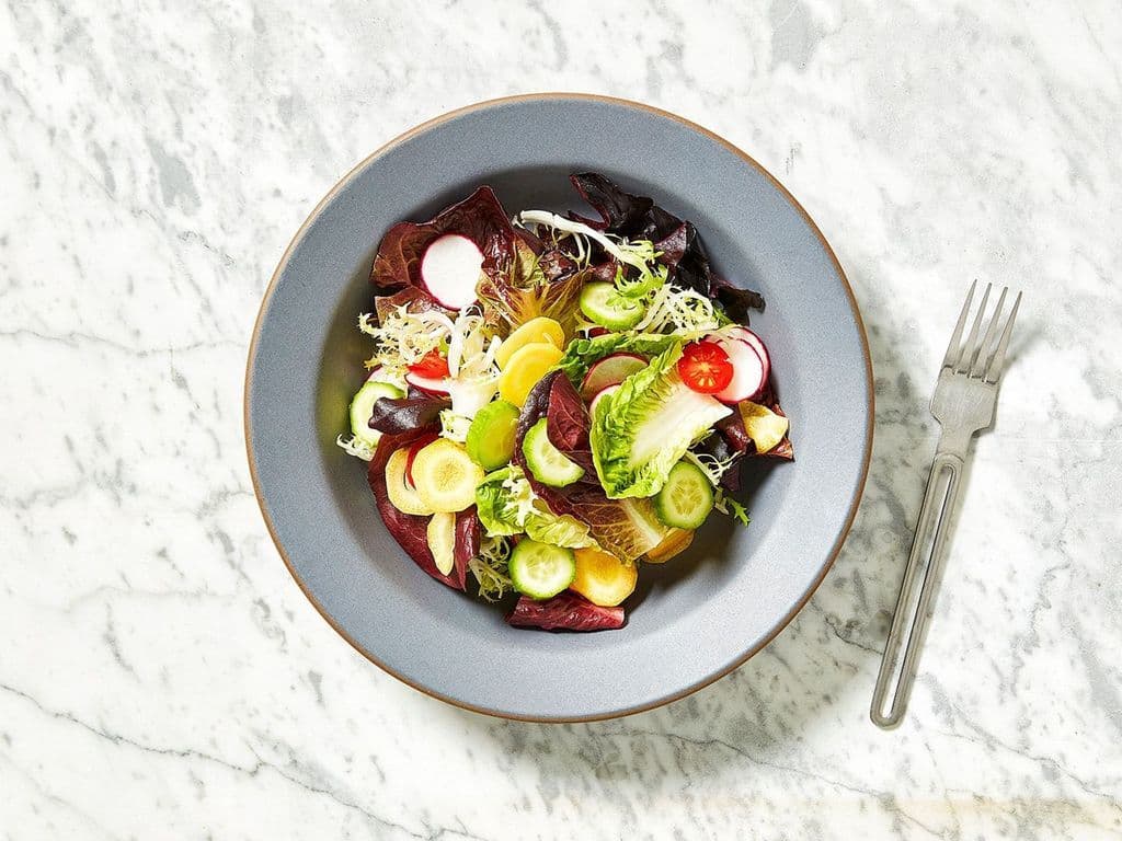 LEAFY GREEN SALAD