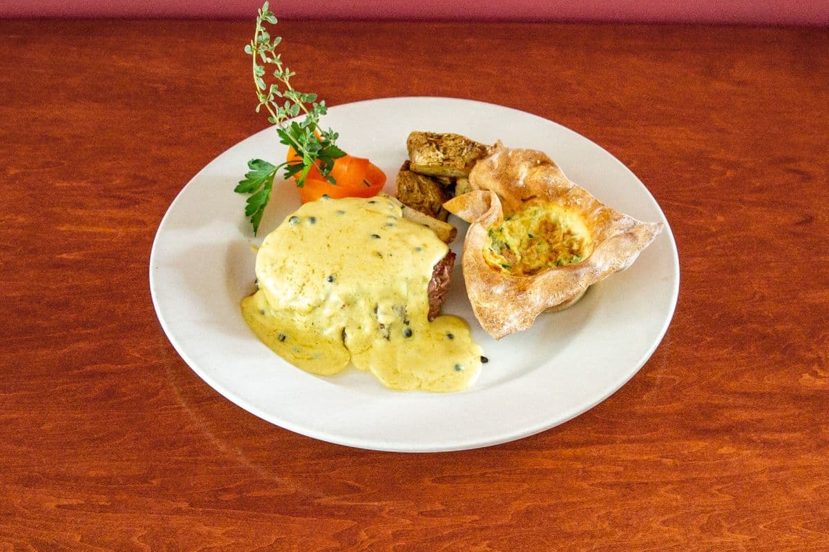 Filetto al Pepe Verde (9 oz)