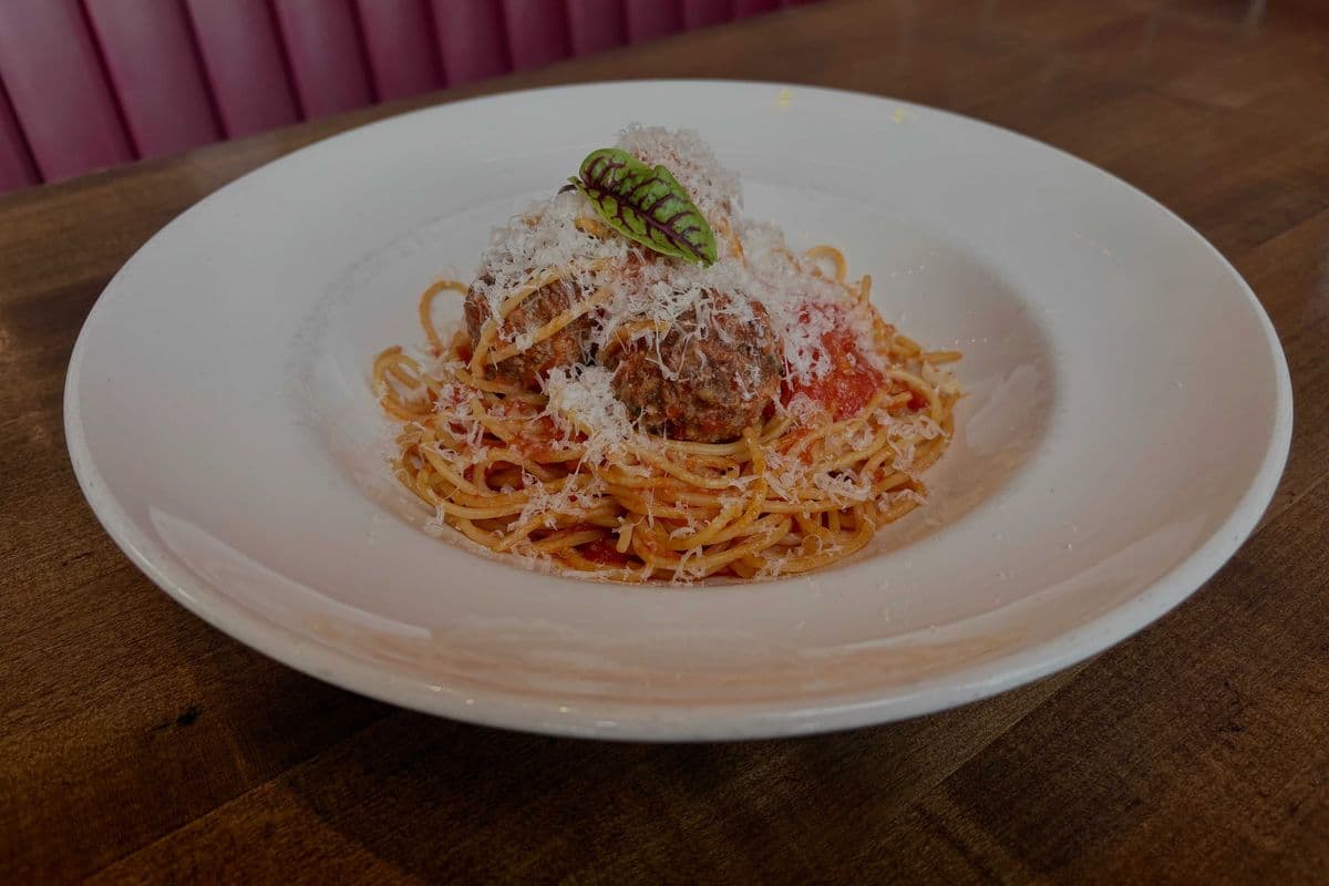 Spaghetti & Meatballs