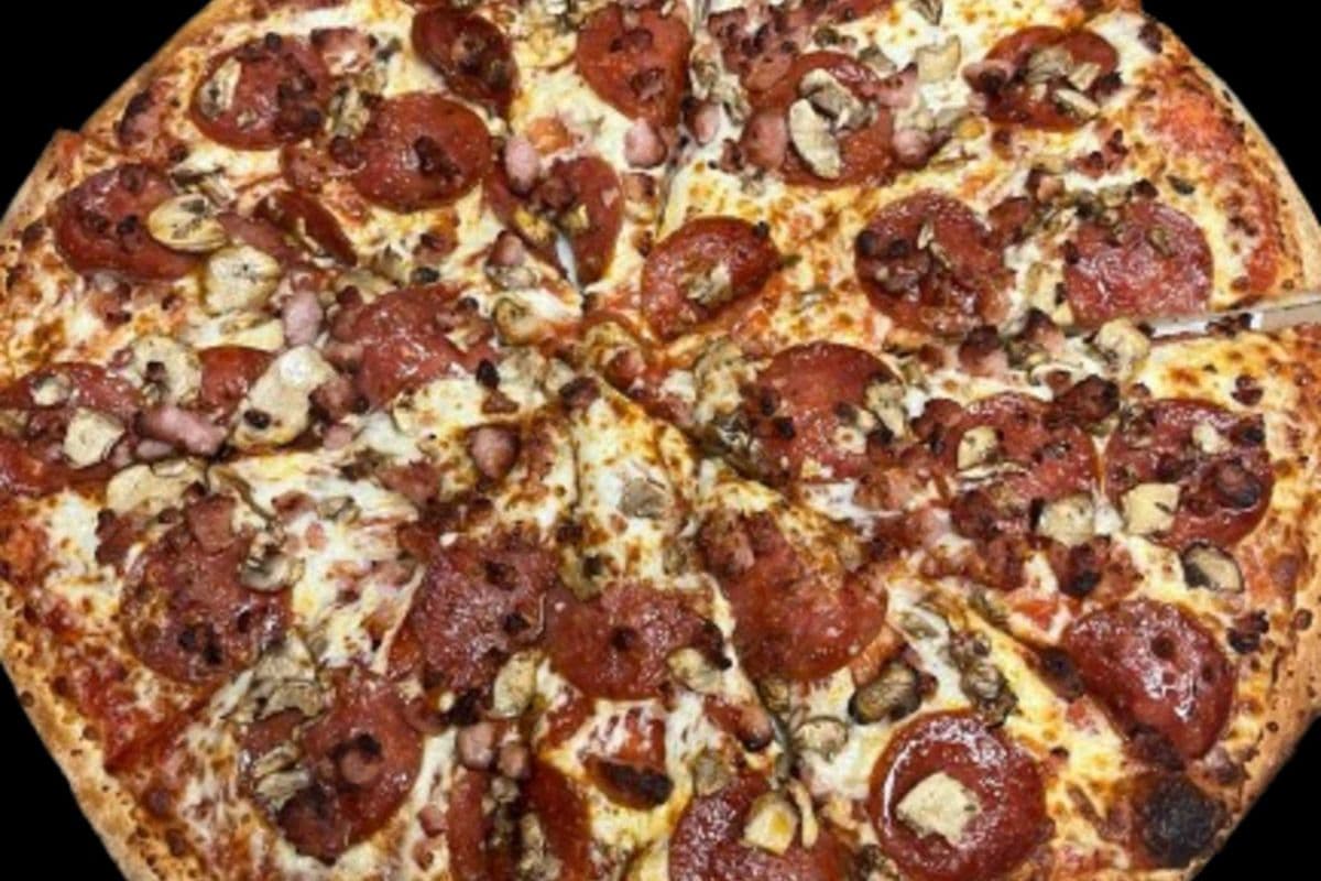 Canadian Pizza