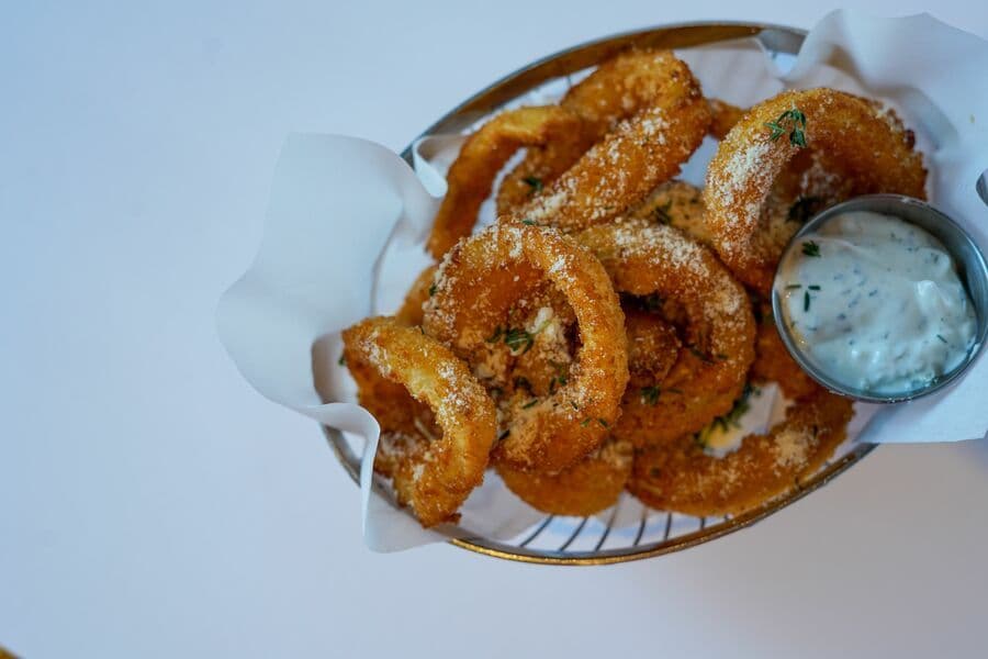 PARMESAN ONION RINGS (CLASSIC)
