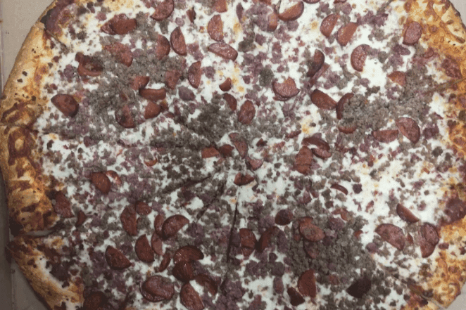 Meat Lover's Pizza (Medium)