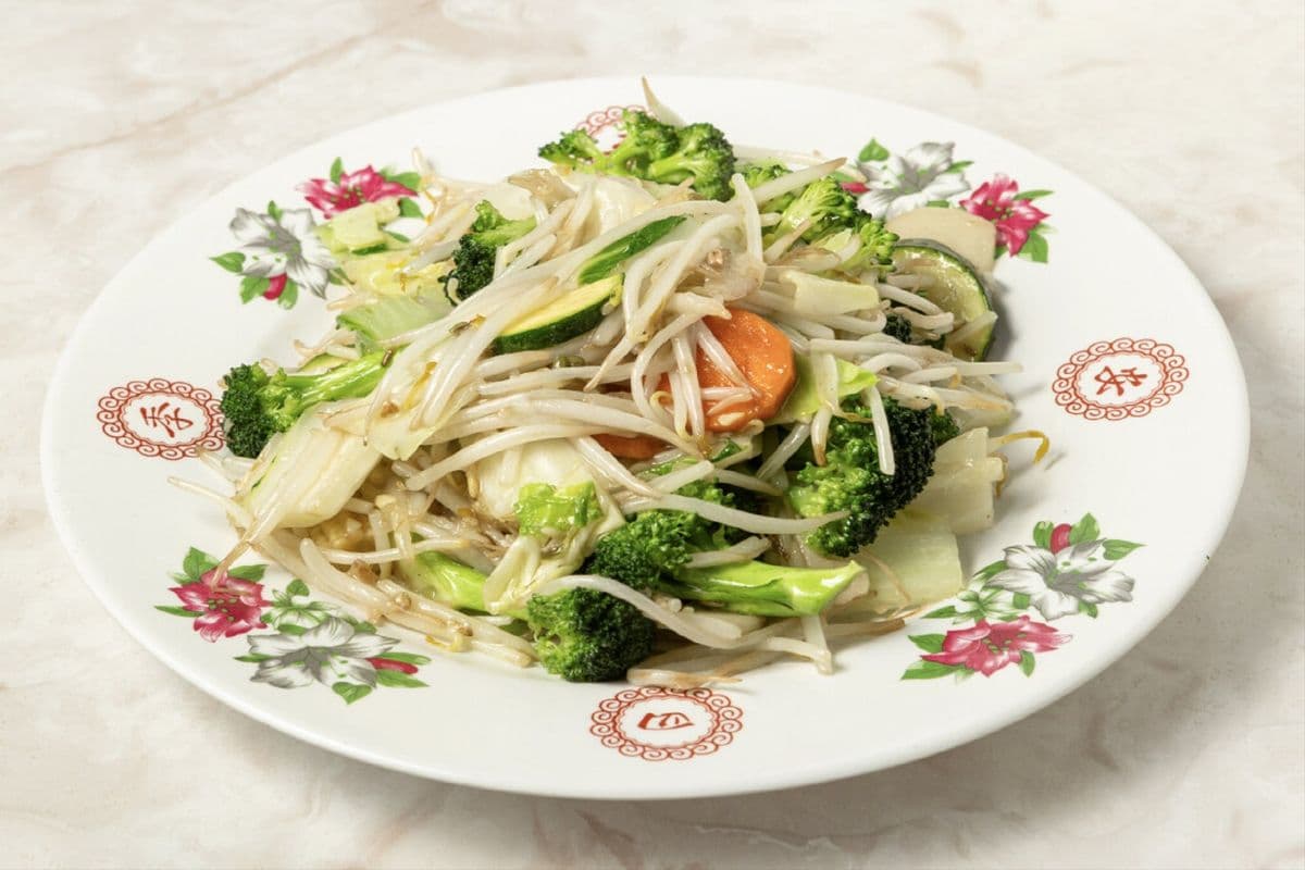 110. Vegetables Chop Suey