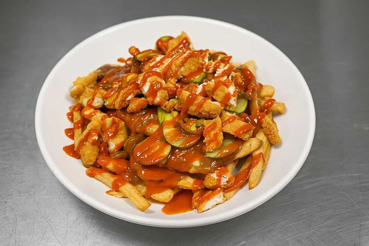 Hot Chicken Poutine
