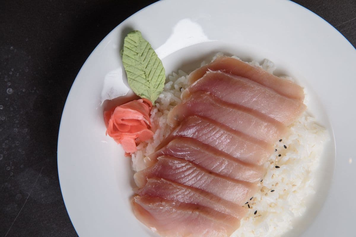 Tekka Don (Tuna)