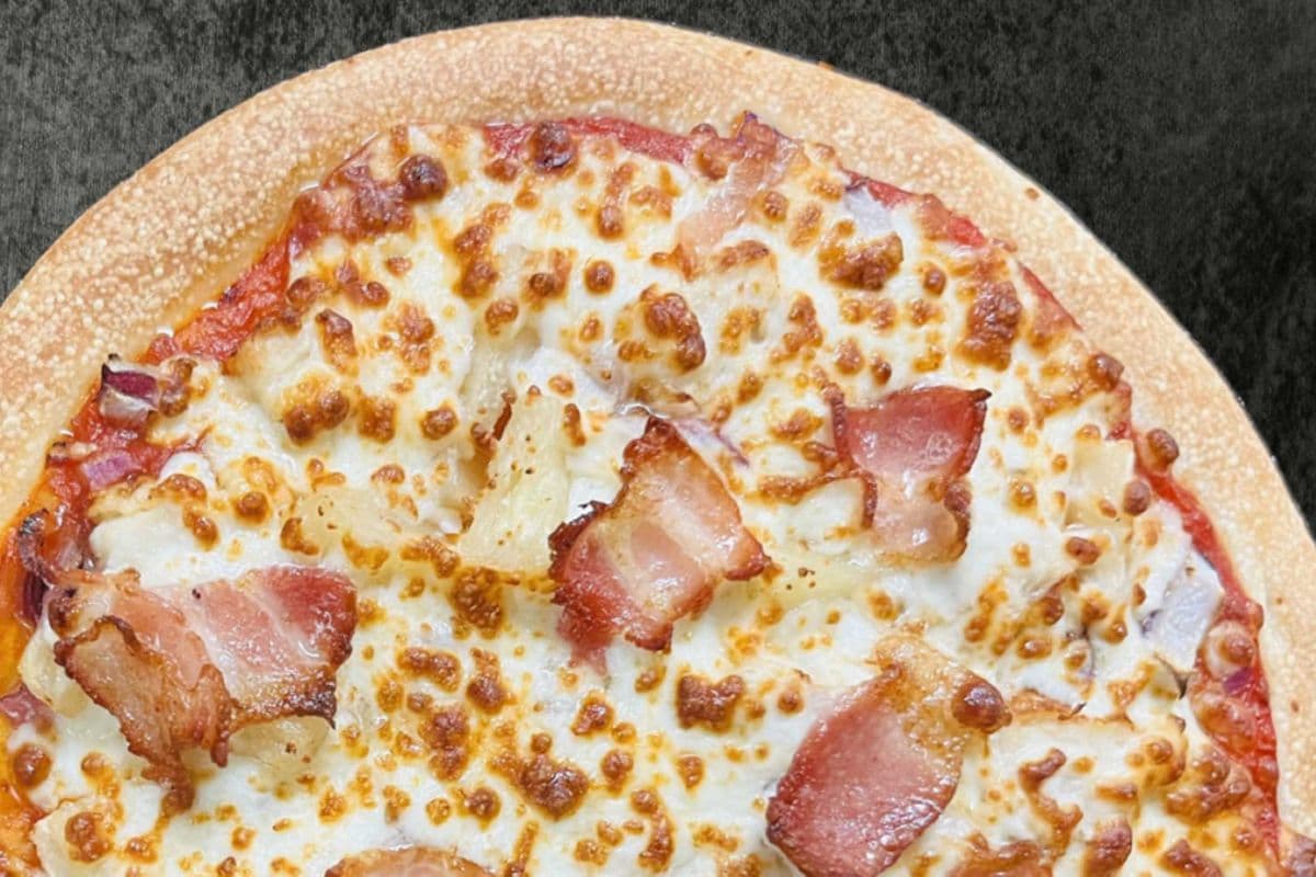 Large BBQ Chicken Pizza