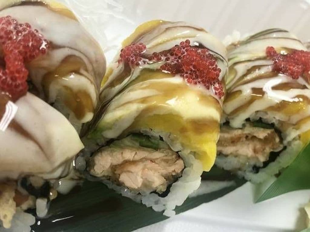 Crispy Mango Roll