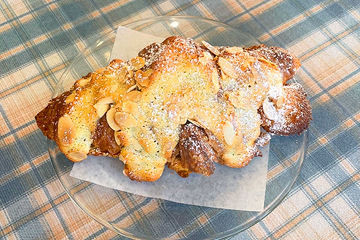 Almond Croissant